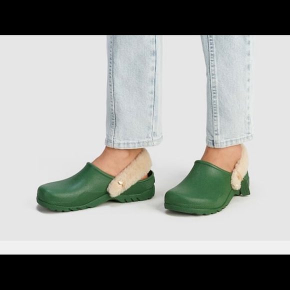 Lola Clog - Picture 1 of 7